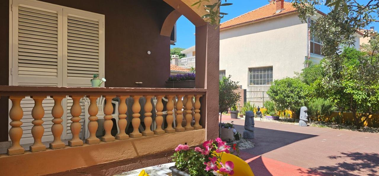 Apartments Las Cabezas Zadar Exterior photo