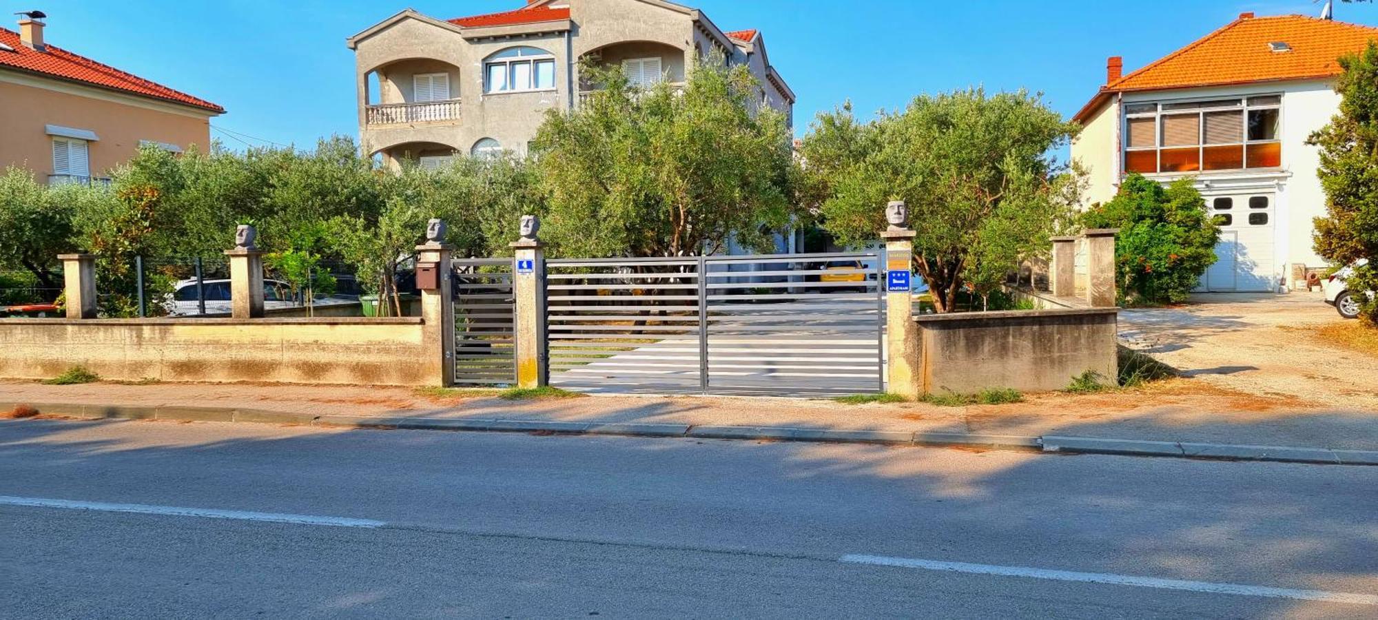 Apartments Las Cabezas Zadar Exterior photo